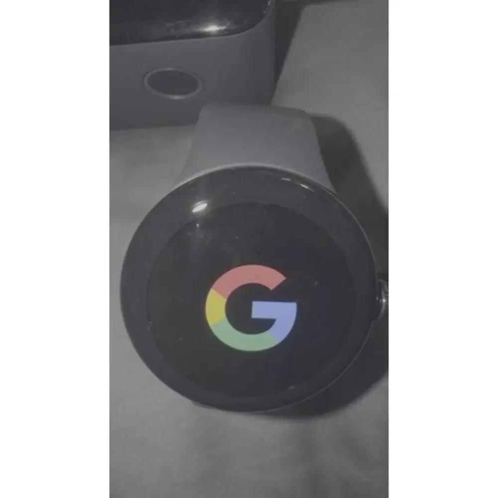 Pixel Watch 2 - Premium Smartwatch